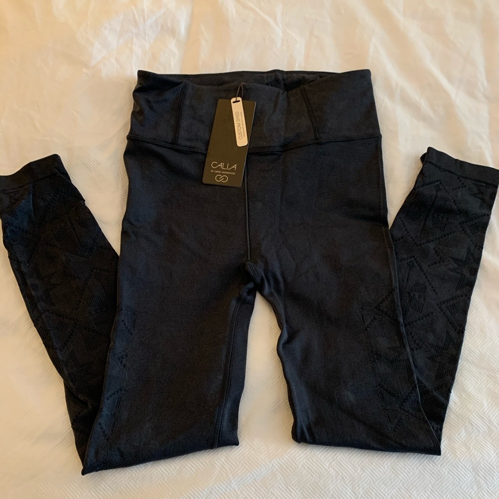 Calia- Carrie Underwood leggings